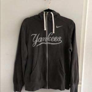 Nike yankee hoodie